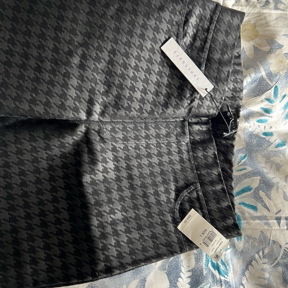 Sanctuary black houndstooth leggings Large